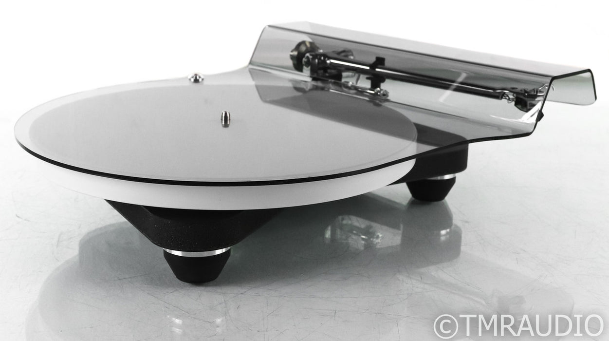Rega Planar 10 Belt Drive Turntable; P10; Apheta 3 MC Cartridge