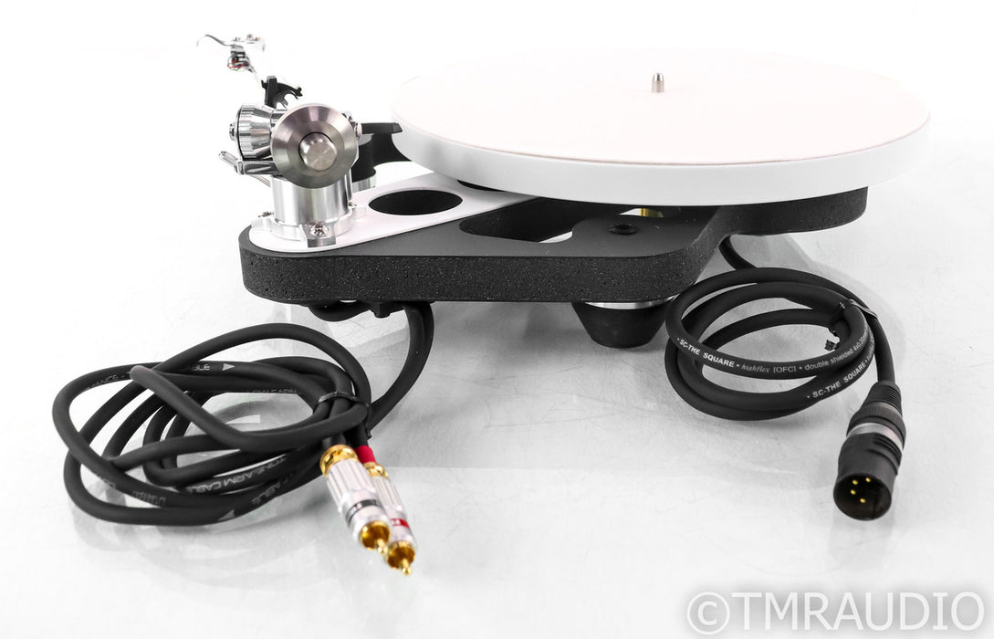 Rega Planar 10 Belt Drive Turntable; P10; Apheta 3 MC Cartridge