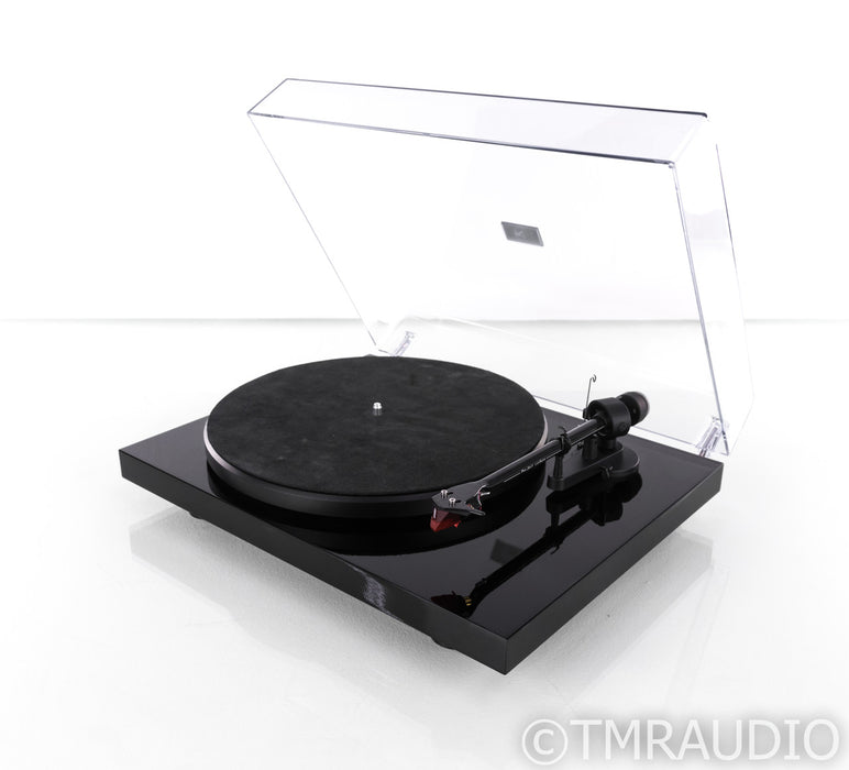 Pro-Ject Debut Carbon Belt Drive Turntable; Ortofon 2M Red Cartridge (1/3)