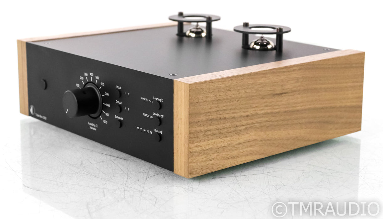 Pro-Ject Tube Box DS2 MM / MC Phono Preamplifier; DS-2; Black / Walnut