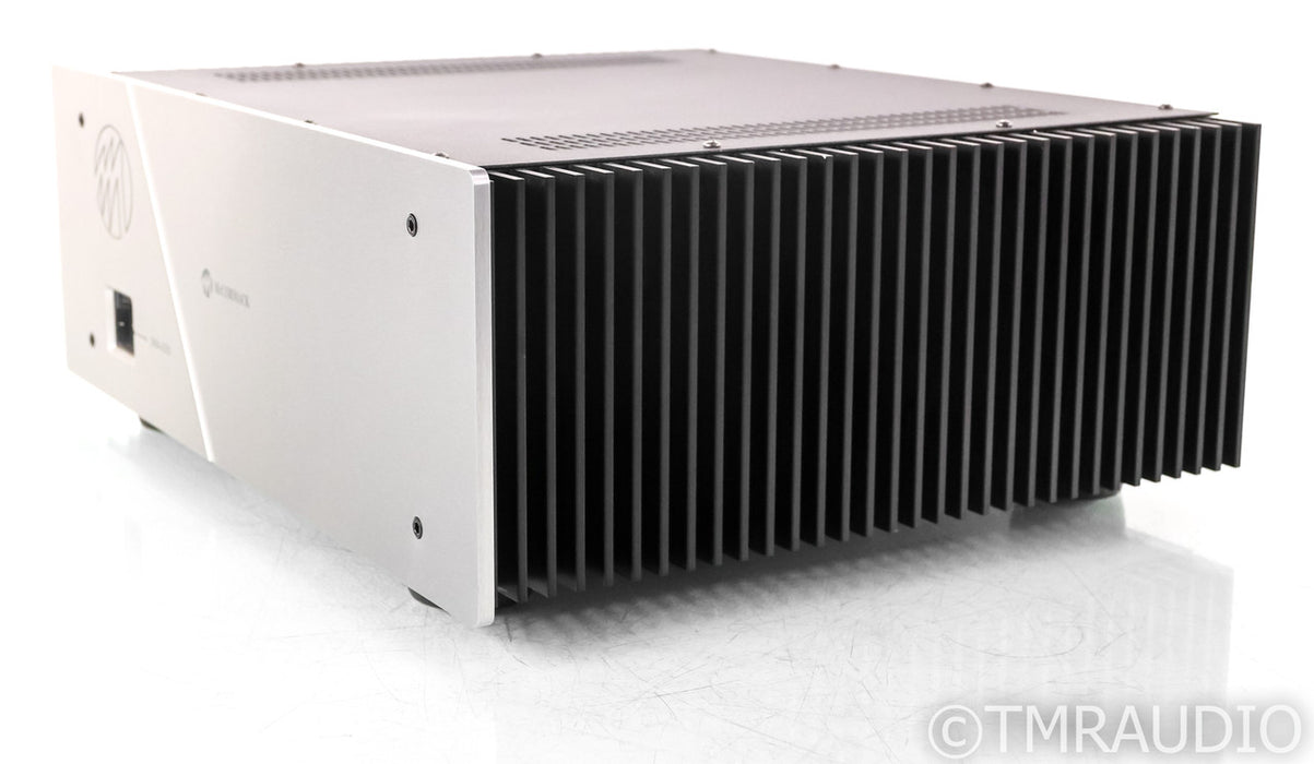 McCormack DNA-225 Stereo Power Amplifier; DNA225; Silver