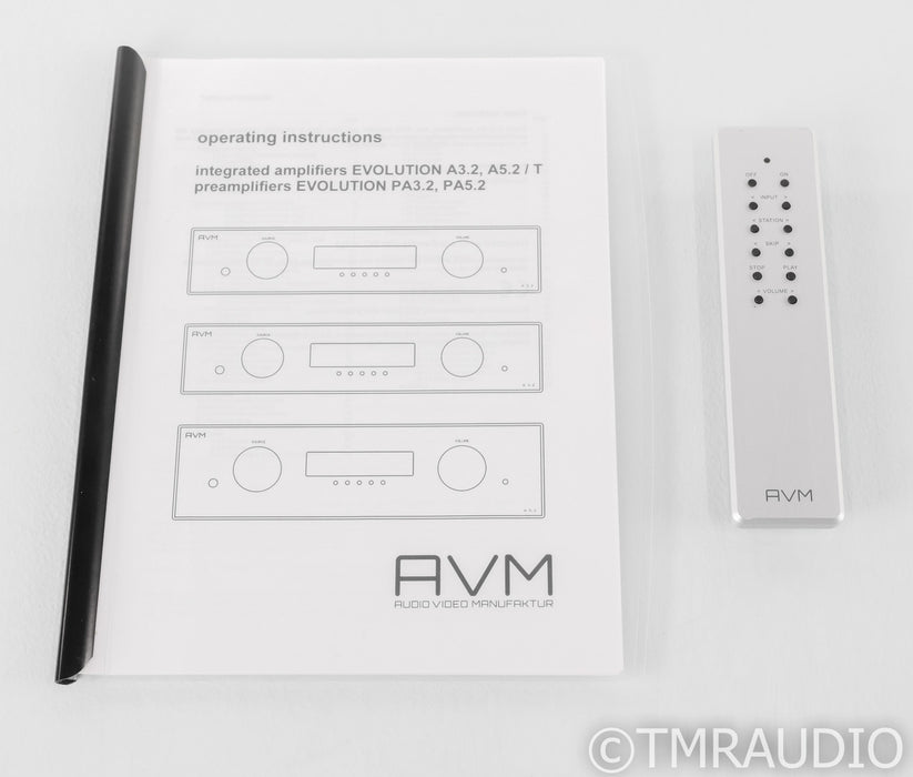 AVM Evolution PA 5.2 Stereo Tube Preamplifier; PA5.2; Remote; Silver