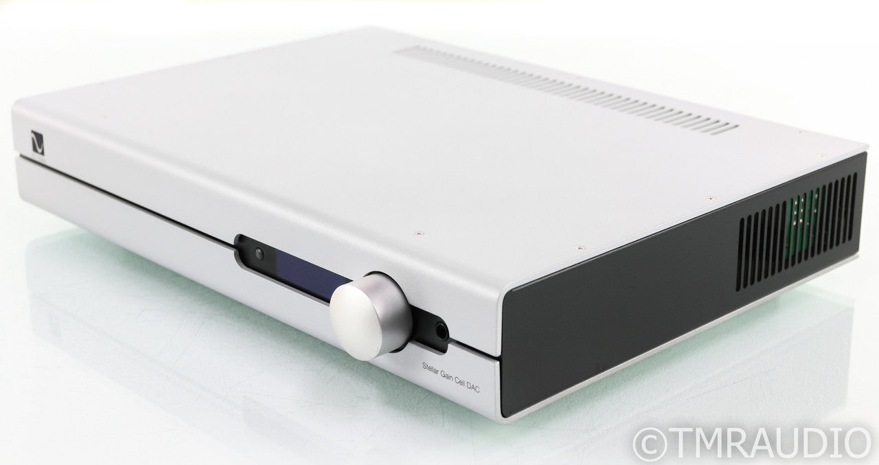 PS Audio Stellar Gain Cell DAC / Preamplifier; D/A Converter; Remote; Silver (Used) (1/1)