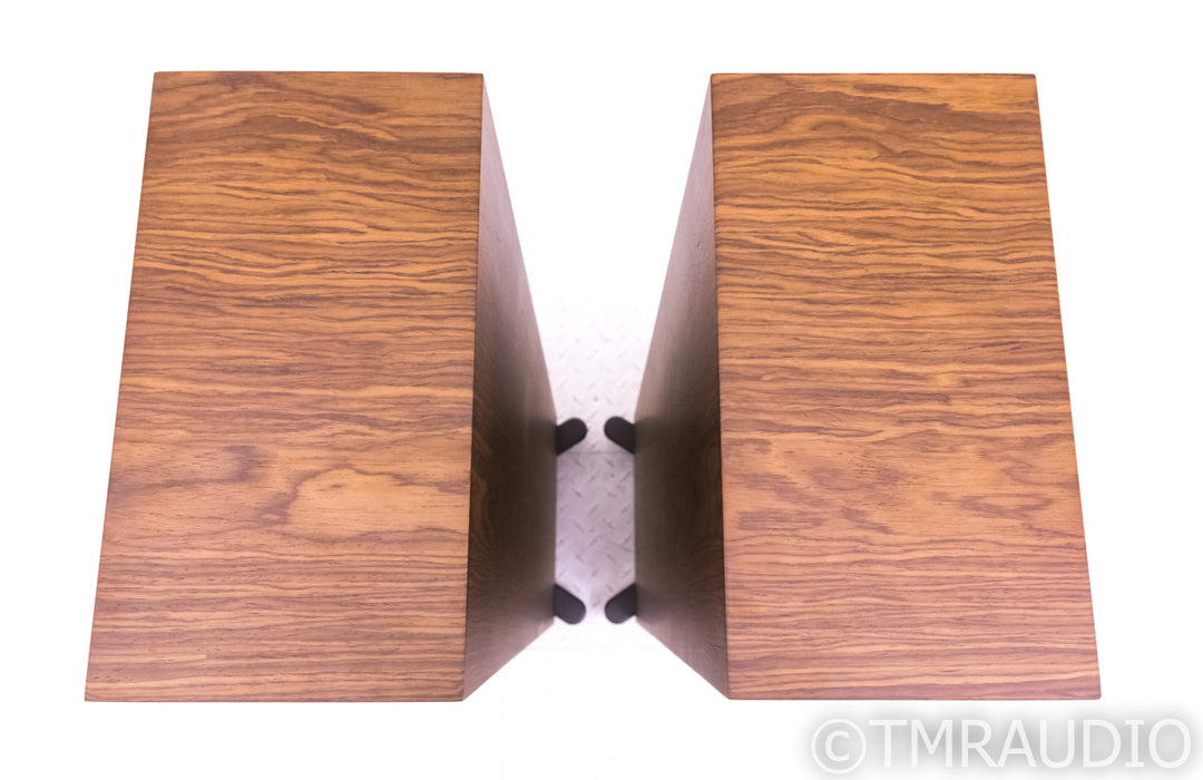 KEF R5 Floorstanding Speakers