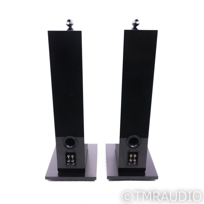 B&W 702 S2 Floorstanding Speakers