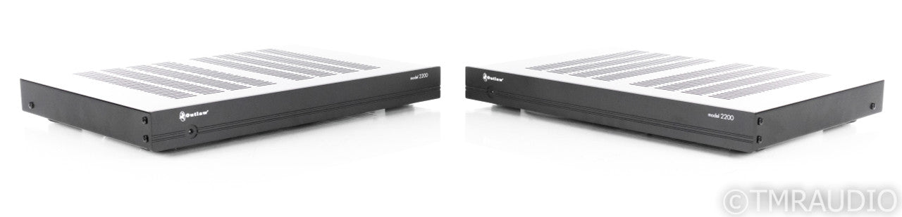 Outlaw Model 2200 Mono Power Amplifier