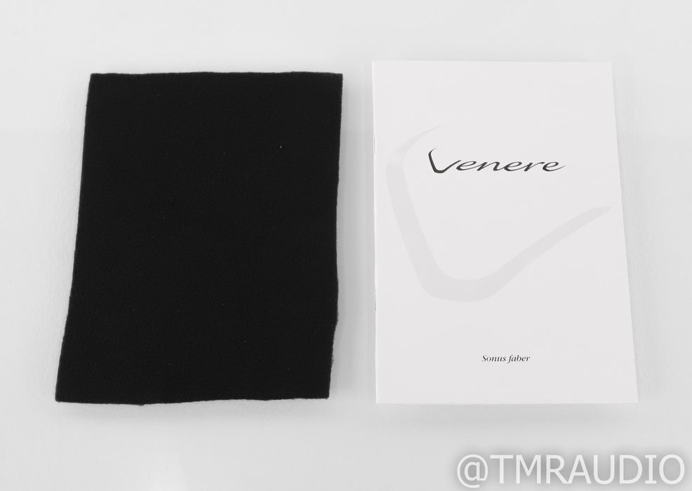 Sonus Faber Venere 2.0 Bookshelf Speakers; Gloss Black Pair