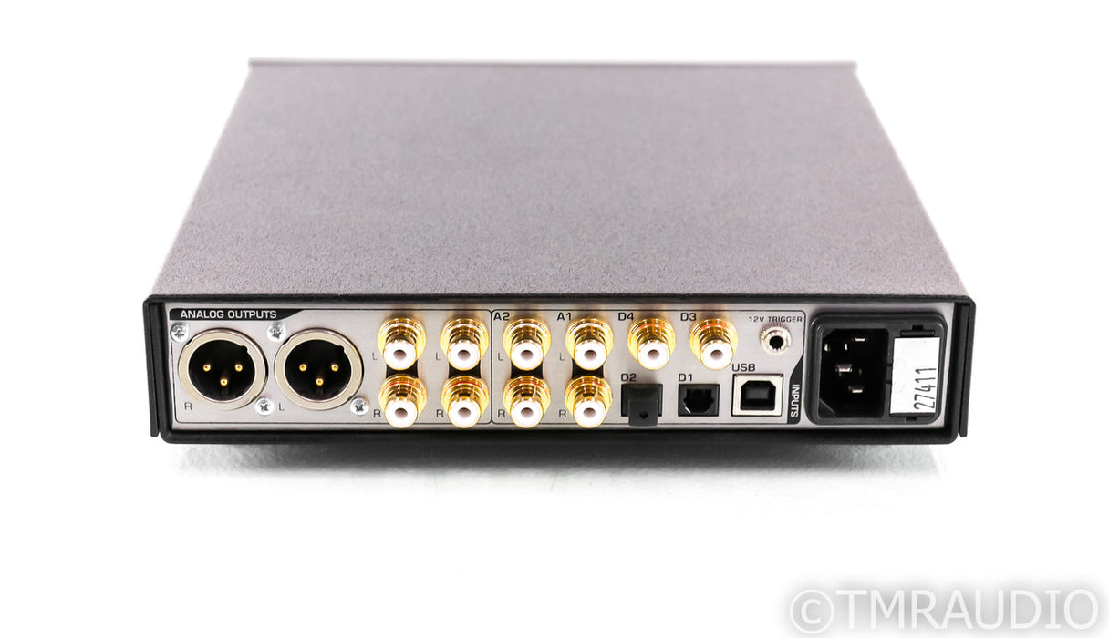 Benchmark DAC2 HGC DAC / Headphone Amplifier; D/A Converter; DAC-2; Remote
