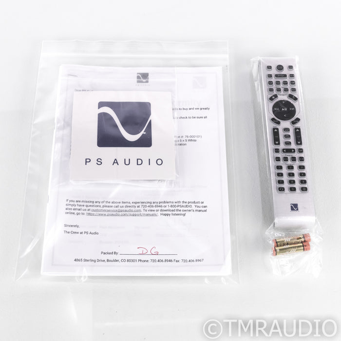PS Audio PerfectWave DirectStream Junior DAC; D/A Converter; DSJ; Mint