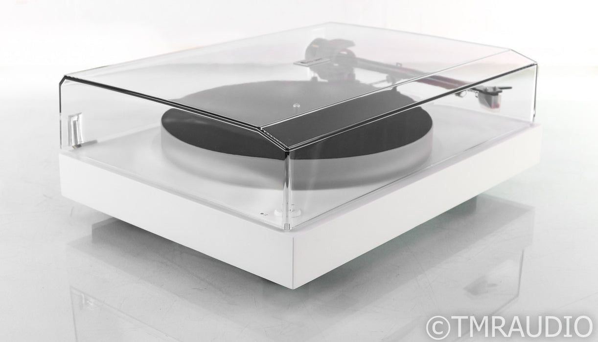 Pro-Ject X2 Turntable; White; Sumiko Moonstone MM Cartridge (Very Low Use)