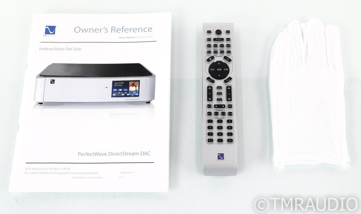 PS Audio PerfectWave DirectStream DAC; D/A Converter; DSD; Remote; Silver (Used)