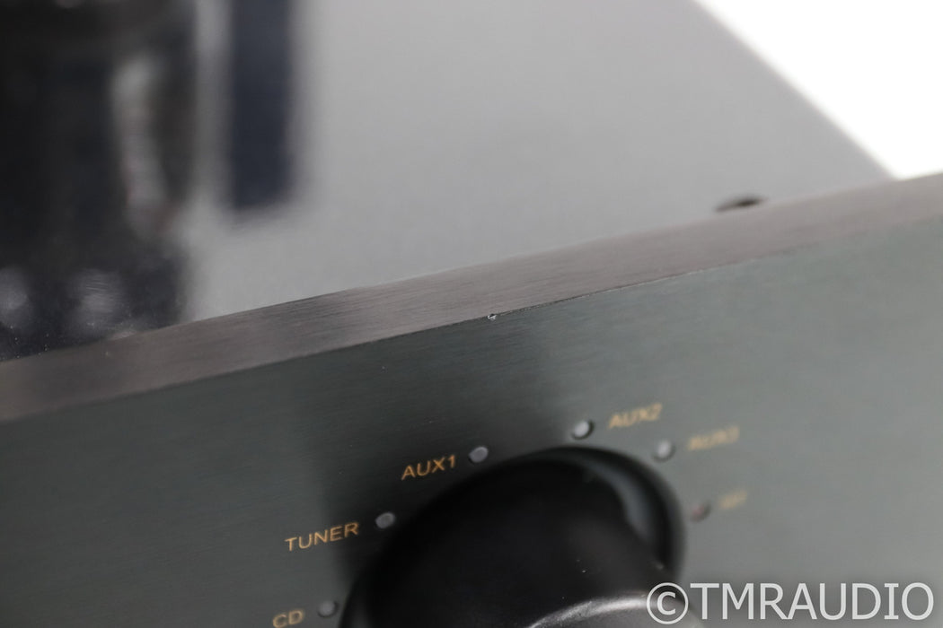 PrimaLuna DiaLogue Two Stereo Integrated Tube Amplifier; Remote
