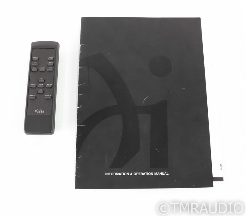Wadia 830 CD Player; Remote; Black