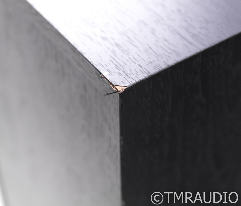 B&W 683 Floorstanding Speakers