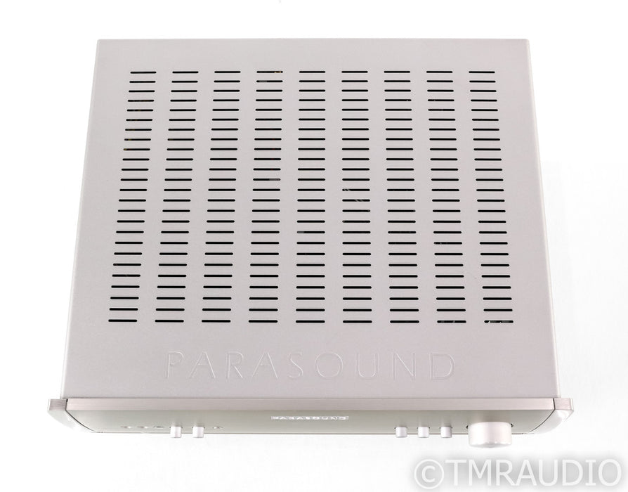 Parasound Halo Integrated 2.1 Channel Amplifier; Silver; MM / MC Phono; Remote