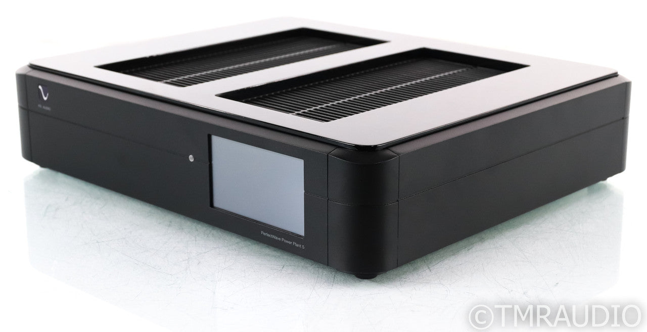 PS Audio PerfectWave Power Plant 5 Power Conditioner; AC Regenerator (No Remote)
