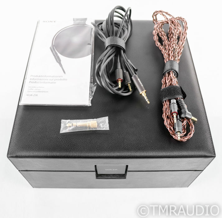 Sony MDR-Z1R Open Back Headphones; MDRZ1R; Black