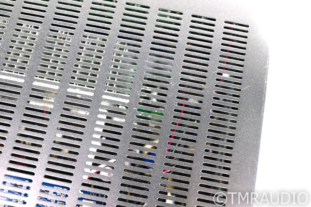 Harman Kardon AVR 3700 7.2 Channel Home Theater Reciever; AVR-3700; Remote