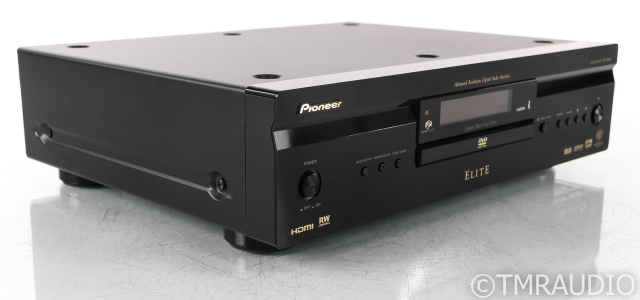 Pioneer DV-79 AVi DVD / SACD Player