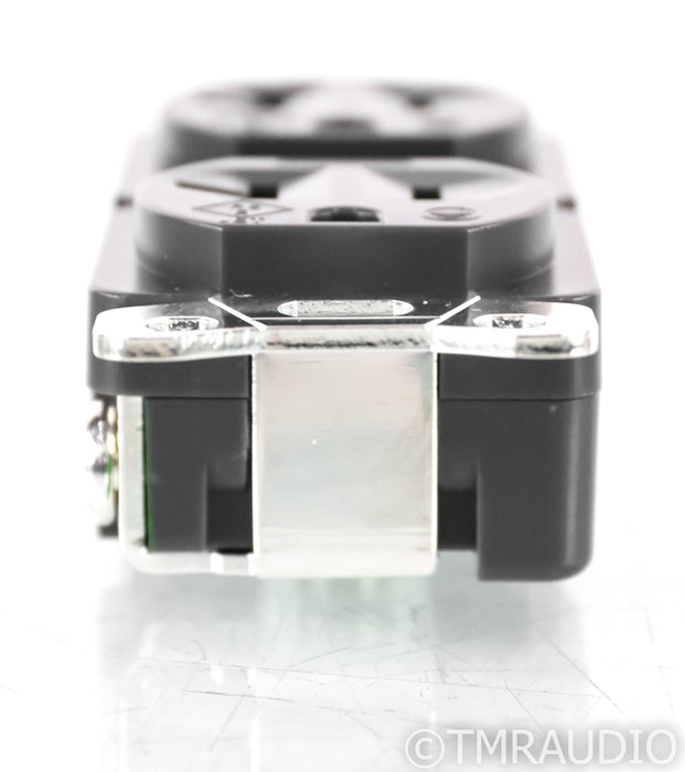AudioQuest NRG Edison 20 AC Power Wall Outlet