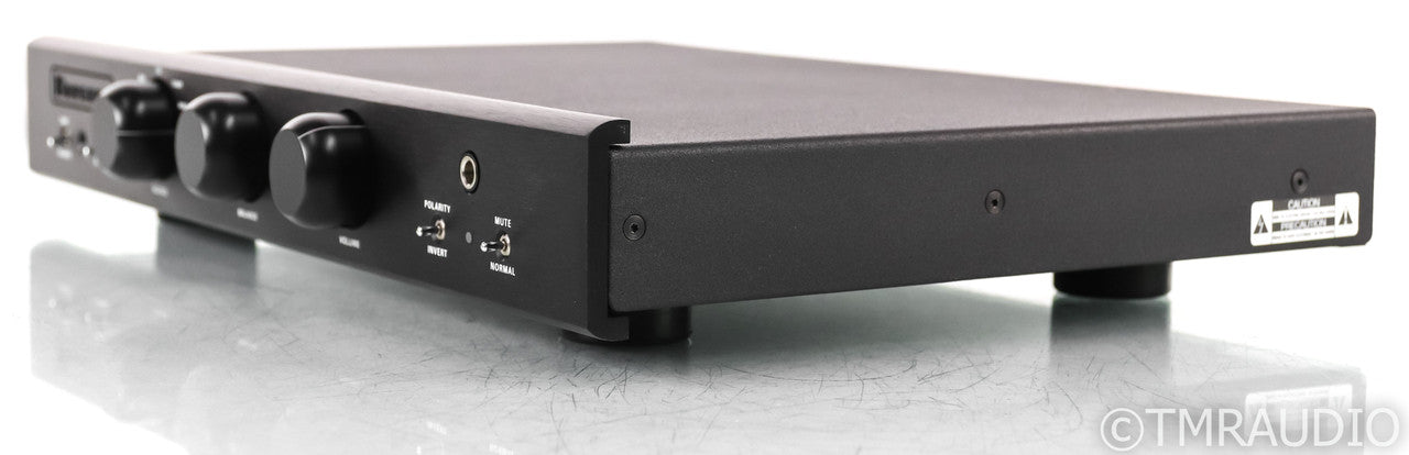 Bryston BP26 Stereo Preamplifier; BP-26; MPS2 Power Supply; Remote