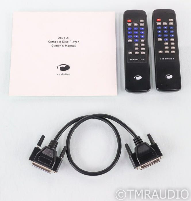 Resolution Audio Opus 21 CD Player; Silver; Remote (Tobacco Exposure)