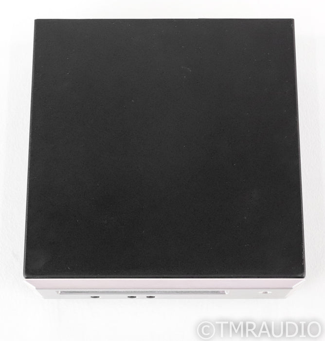 Resolution Audio Opus 21 CD Player; Silver; Remote (Tobacco Exposure)