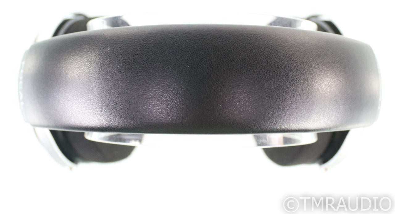 Focal Elegia Closed Back Headphones (1/0)