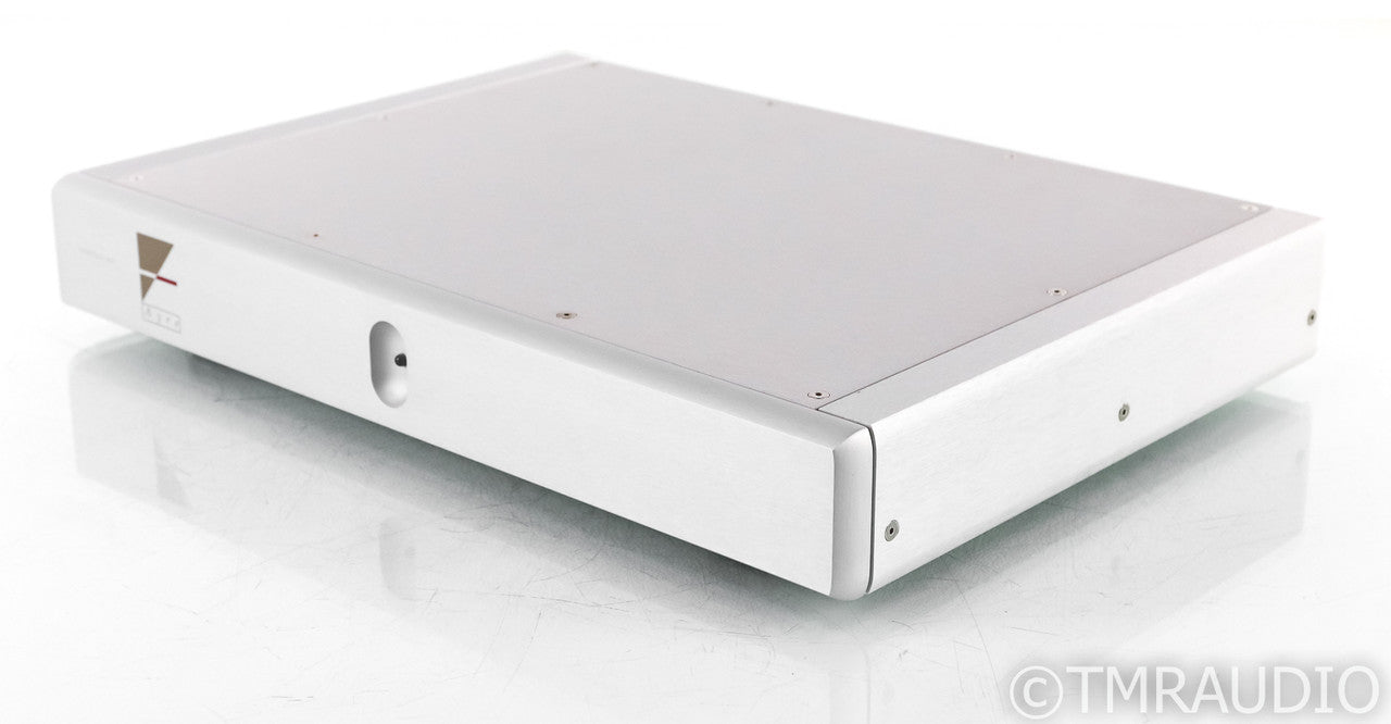 Ayre L-5xe AC Power Line Conditioner; L5xe; Silver