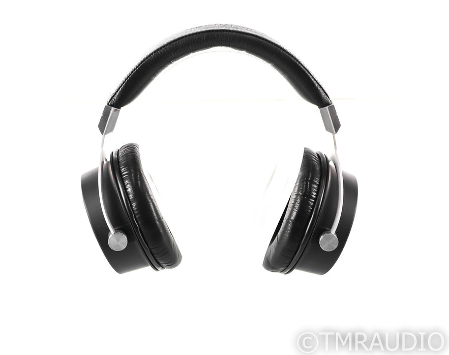 McIntosh MHP1000 Closed Back Headphones; MHP-1000