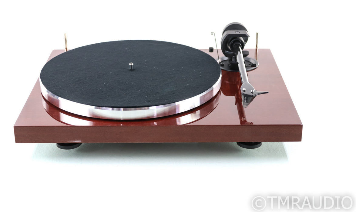 Pro-Ject 1Xpression Carbon Classic Turntable; Mahogany; 2M Silver Cartridge