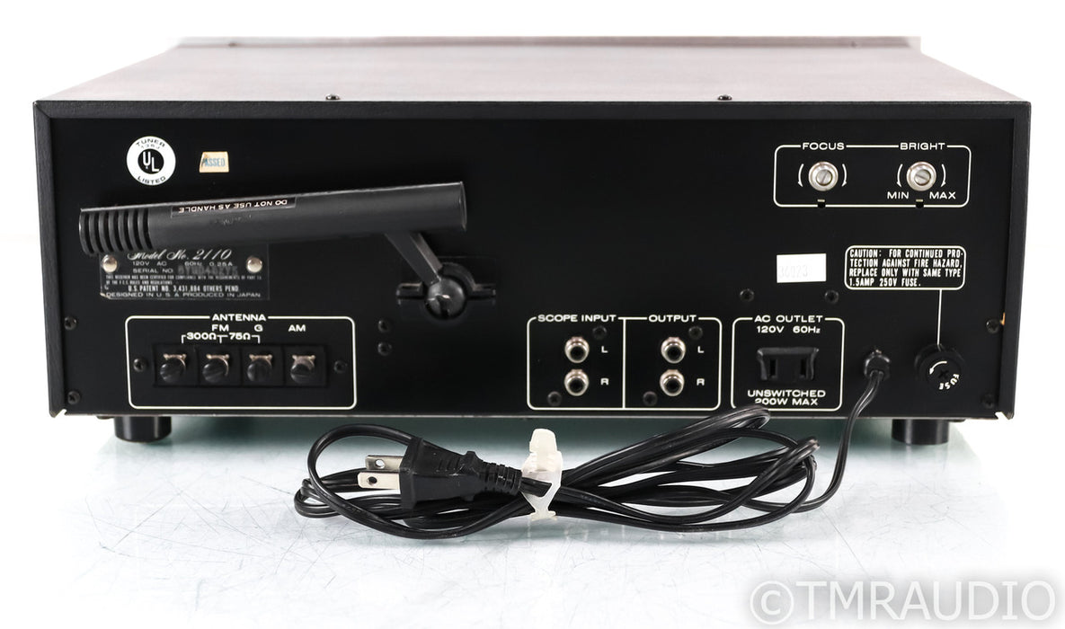Marantz Model 2110 Vintage Analog AM / FM Tuner