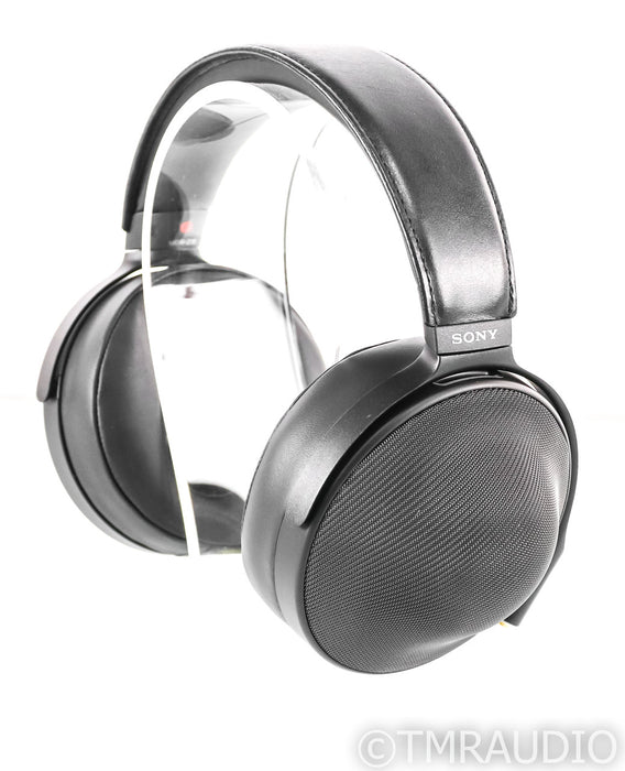 Sony MDR-Z1R Closed Back Headphones; MDRZ1R; Black