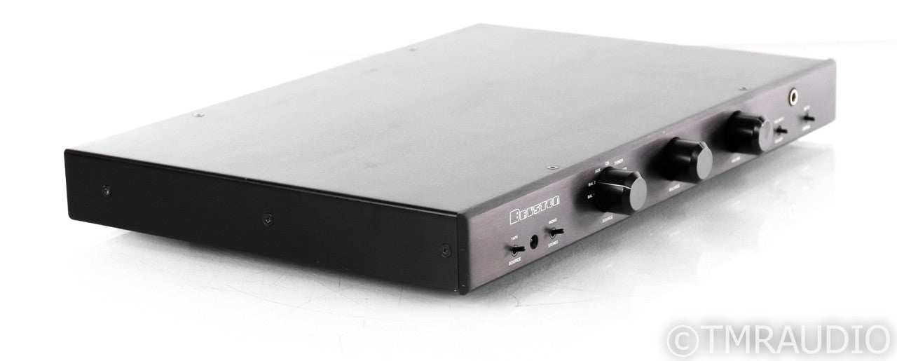 Bryston BP-25 Stereo Preamplifier; BP25; 17"; Remote