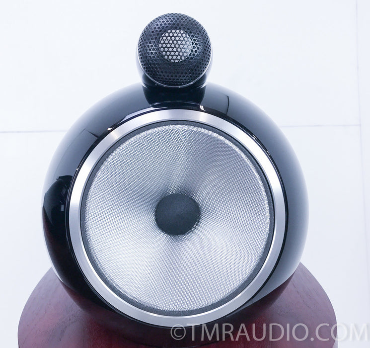 B&W 802 D3 Floorstanding Speakers