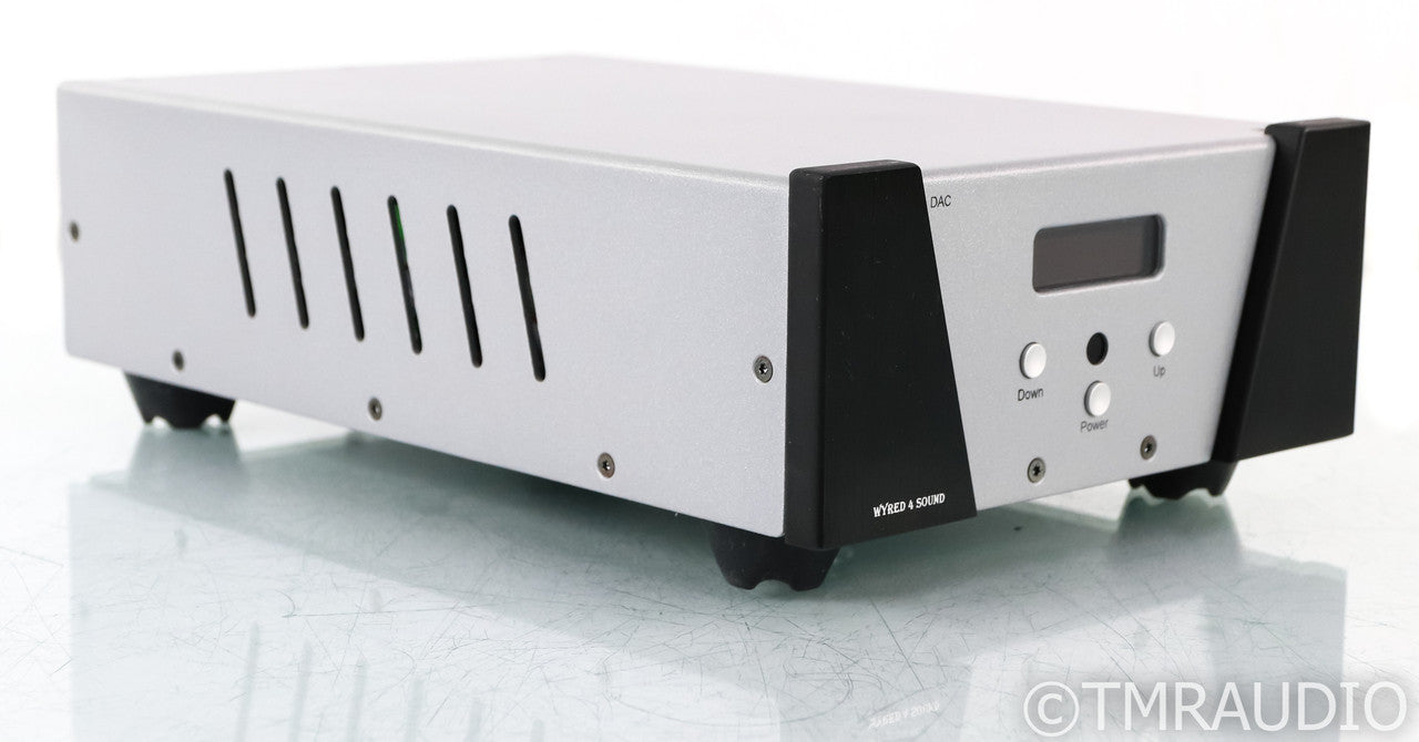 Wyred 4 Sound DAC-2 DSDse DAC; Remote; D/A Converter; Remote; Silver
