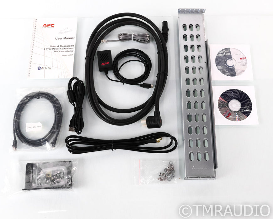 APC S20 AC Power Line Conditioner w/ Battery Backup