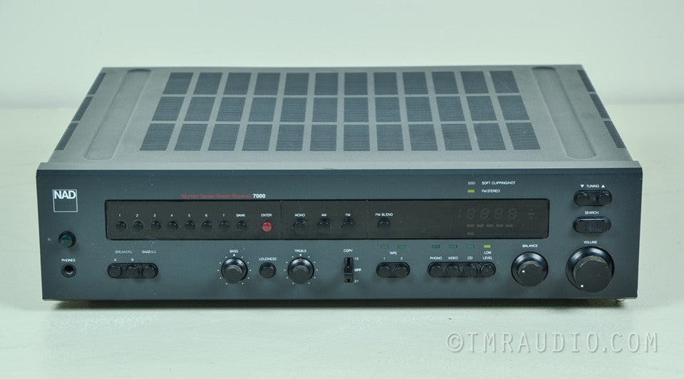 NAD Monitor Series Stereo AM/FM Receiver Model 7000