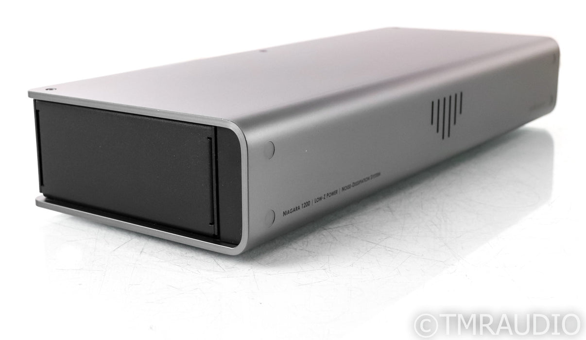 AudioQuest Niagara 1200 AC Power Line Conditioner