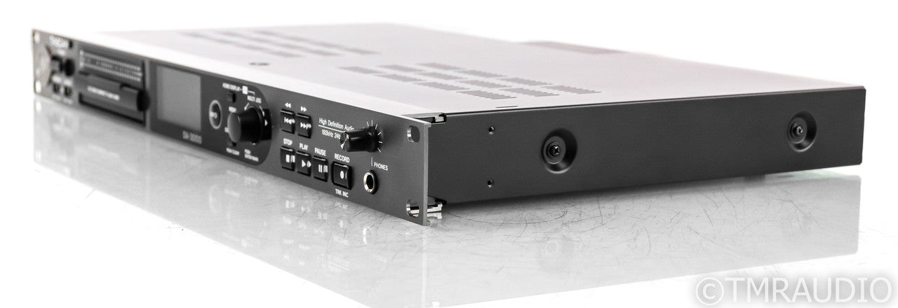 Tascam DA-3000 Digital Audio Recorder; AD/DA Converter; Decware ZDSD Modification