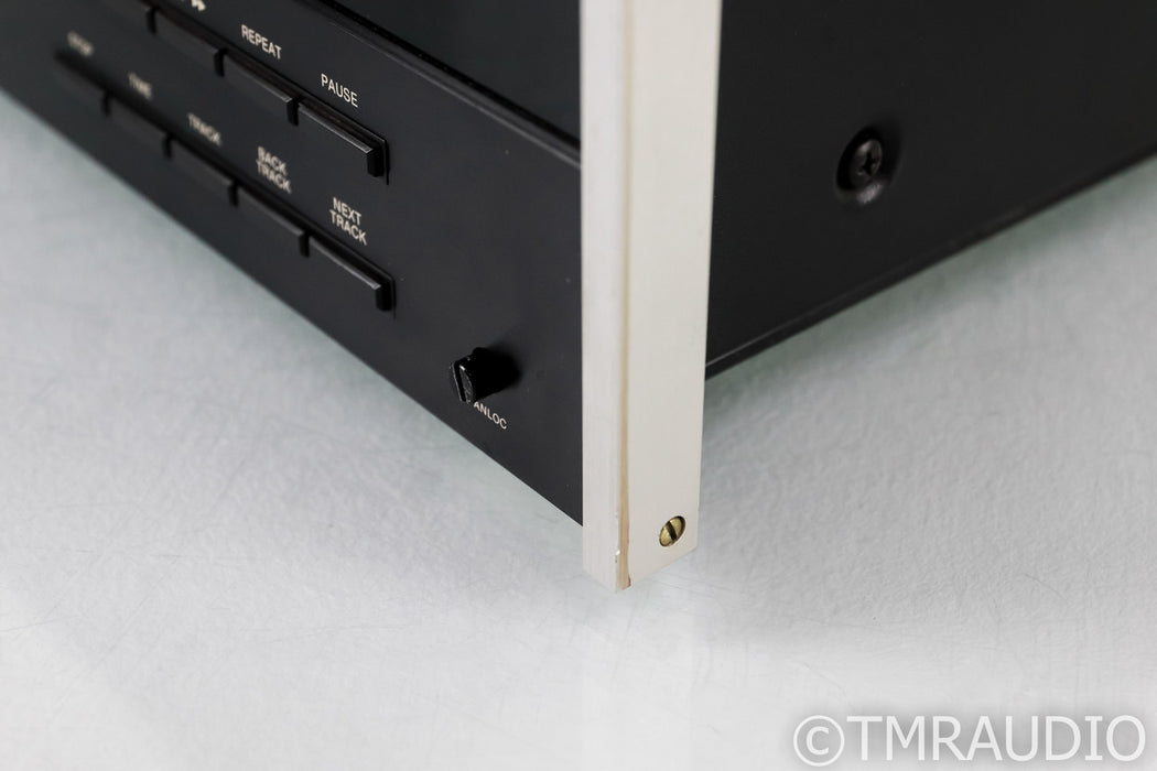 McIntosh MCD7000 Vintage CD Player