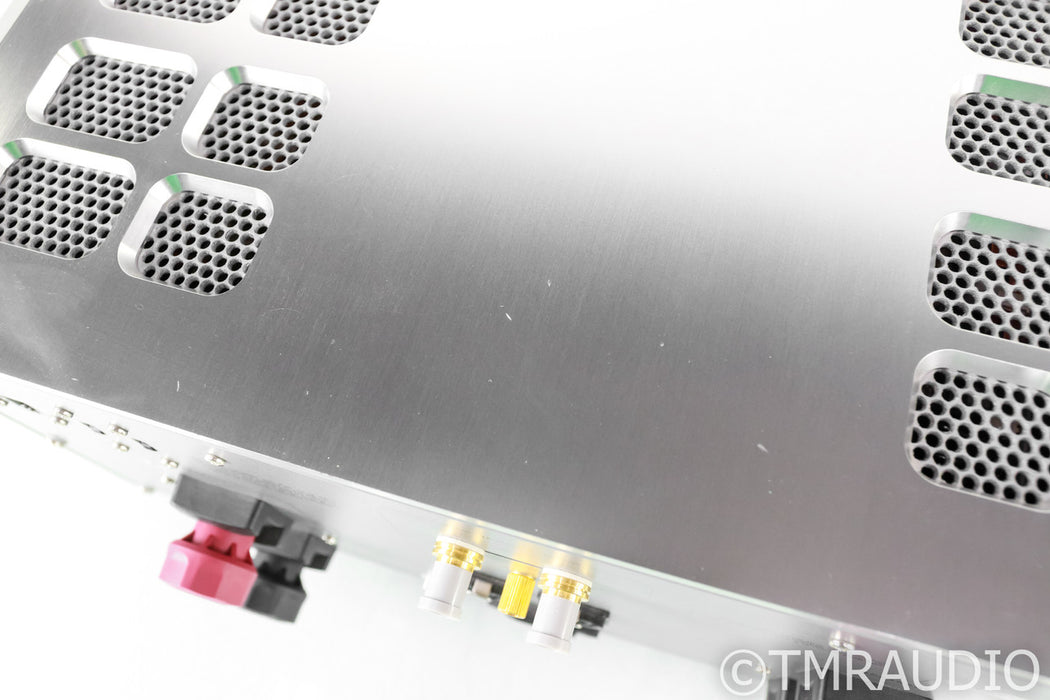 Luxman M-900u Stereo Power Amplifier