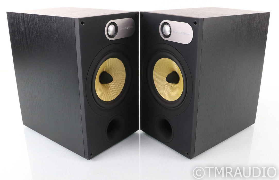 B&W 685 Bookshelf Speakers; Black Pair