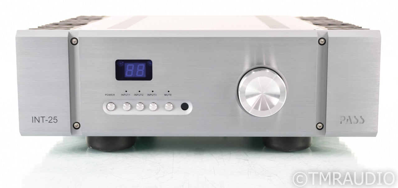 Pass Labs INT-25 Stereo Integrated Amplifier; INT25; Silver; Remote