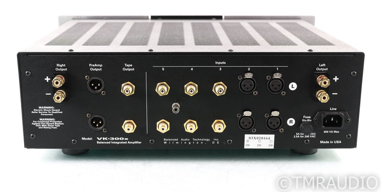 BAT VK-300x Solid State Stereo Integrated Amplifier; Remote; MM Phono