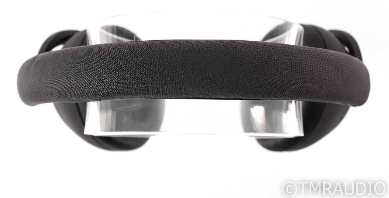B&W PX7 Closed Back Wireless Headphones; Bluetooth; Noise Cancelling
