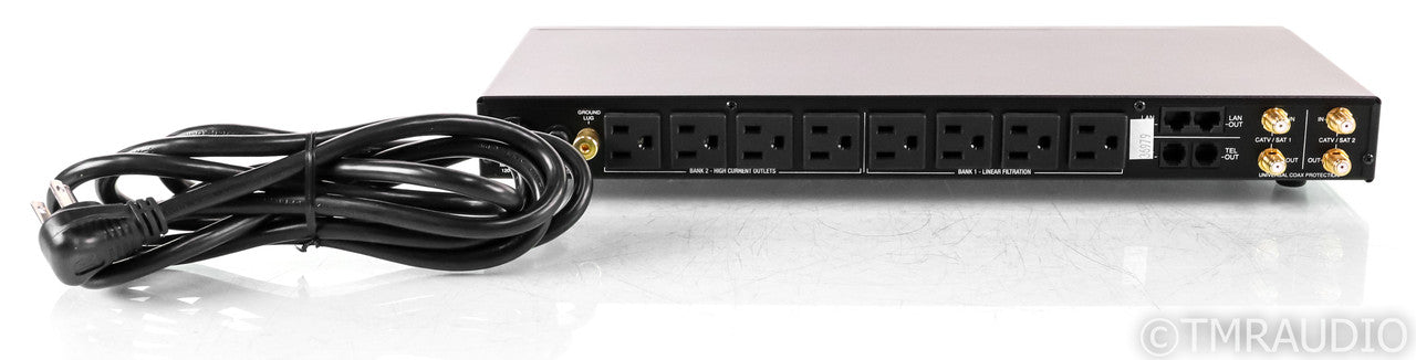 Panamax MR4300 AC Power Distributor / Surge Protector; MR-4300; Black