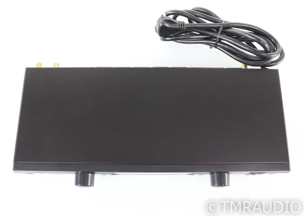 Panamax MR4300 AC Power Distributor / Surge Protector; MR-4300; Black