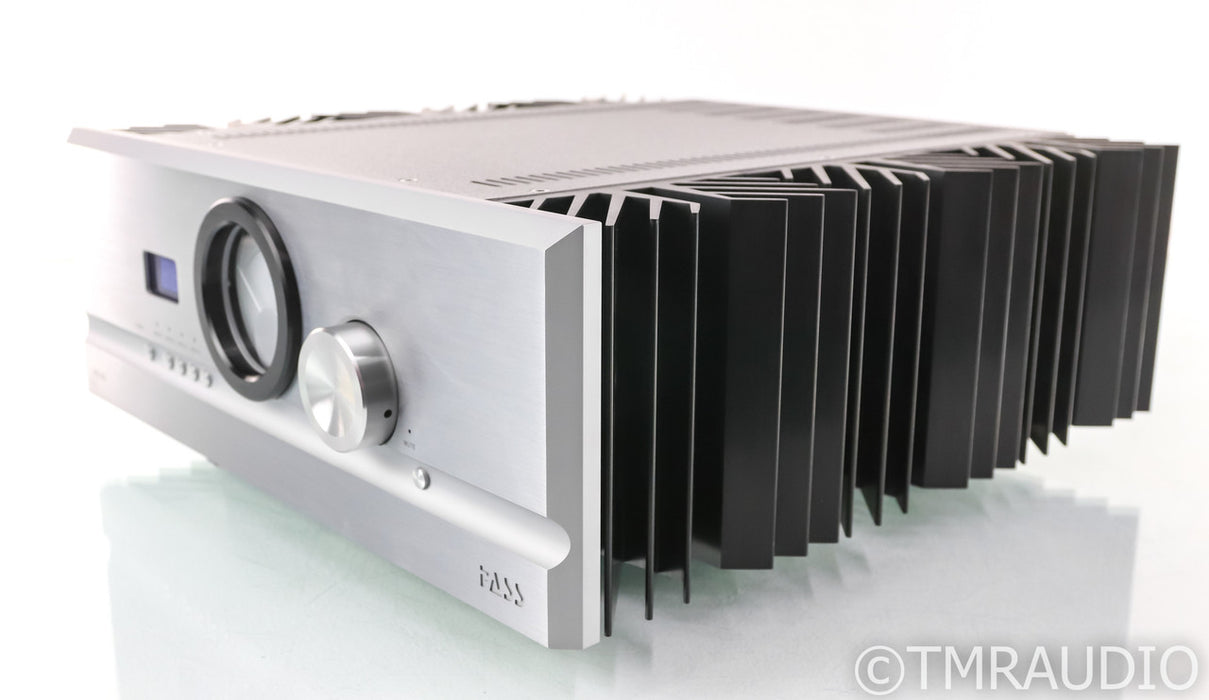 Pass Labs INT-60 Stereo Integrated Amplifier; INT60