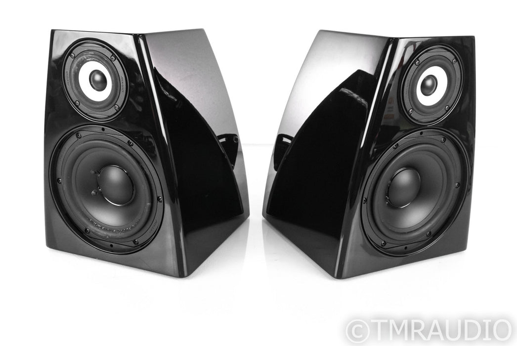 Meridian DSP3200 Digital Powered Bookshelf Speakers